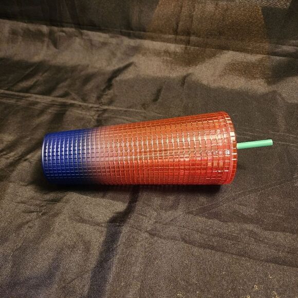 Starbucks Ombre Cold Cup 24oz 710ml - Picture 5 of 5